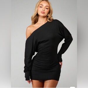 Elegant One-Shoulder Black Dress